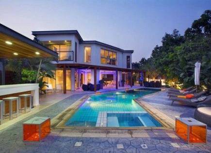 Villa for 5 500 000 euro in Limassol, Cyprus