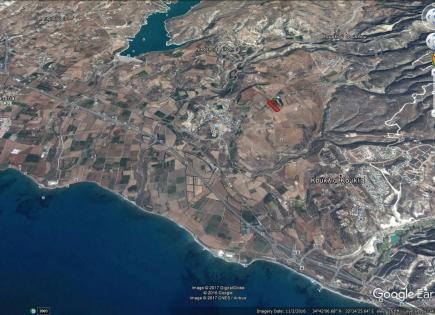 Land for 2 600 000 euro in Paphos, Cyprus