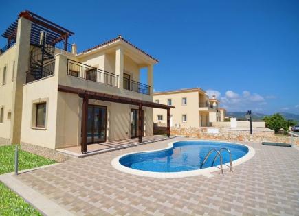 Villa for 1 170 000 euro in Paphos, Cyprus