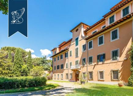 Hotel in Pistoia, Italy (price on request)