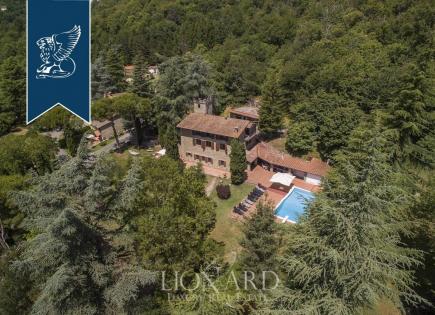 Villa in Florence, Italy (price on request)