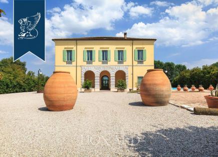 Villa in Goito, Italy (price on request)