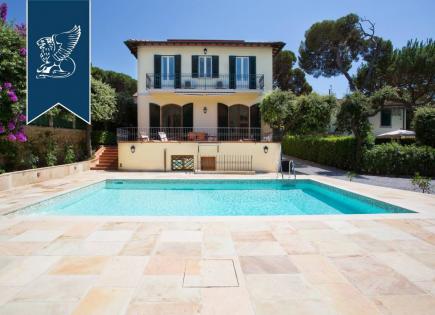 Villa in Rosignano Marittimo, Italy (price on request)