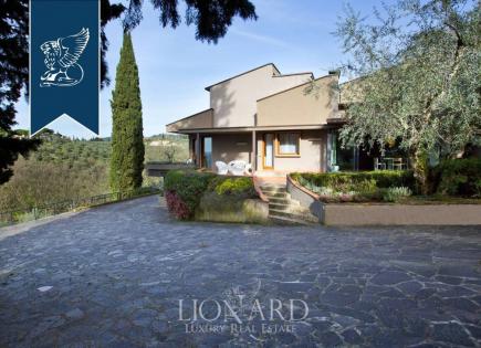 Villa for 1 600 000 euro in Florence, Italy