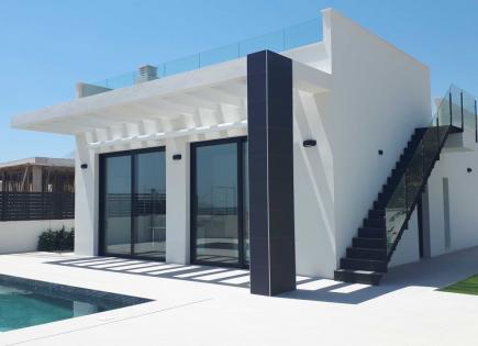 Villa for 435 000 euro in Polop de la Marina, Spain