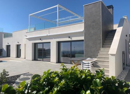 Villa for 772 000 euro in Polop de la Marina, Spain