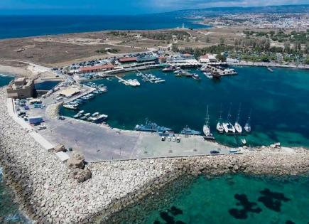 Land for 11 500 000 euro in Paphos, Cyprus