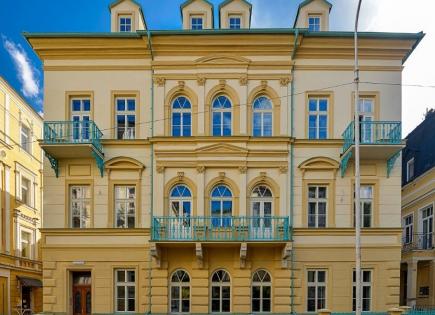 Commercial apartment building for 4 120 070 euro in Marianske Lazne, Czech Republic