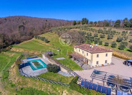 Casa para 830 000 euro en Arezzo, Italia