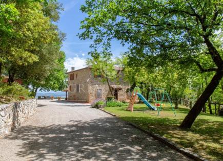 House for 980 000 euro in Florence, Italy