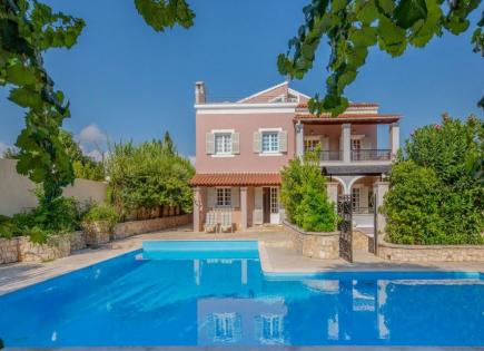 Villa for 1 380 000 euro on Corfu, Greece