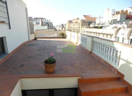 Apartment for 900 000 euro in Barcelona, Spain