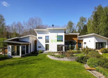 House for 795 000 euro in Helsinki, Finland