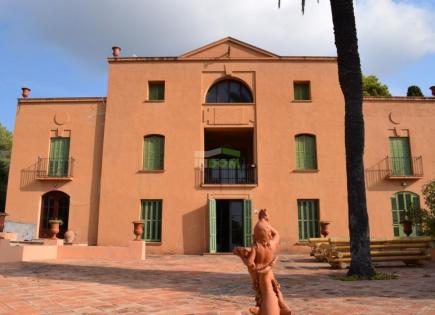 Manor for 1 150 000 euro on Costa Daurada, Spain