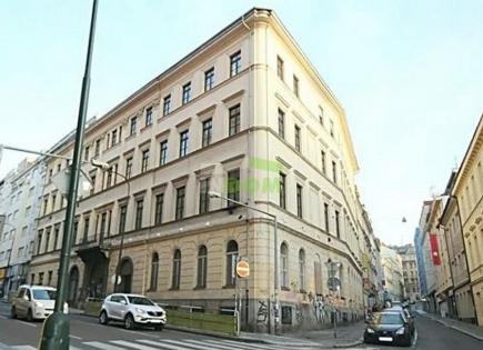 Commercial apartment building for 4 100 000 euro in Prague, Czech Republic