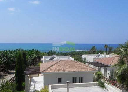 Villa para 1 100 000 euro en Pafos, Chipre