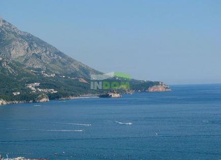 Villa for 995 000 euro in Becici, Montenegro
