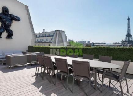 Apartment for 19 700 000 euro in Paris, France