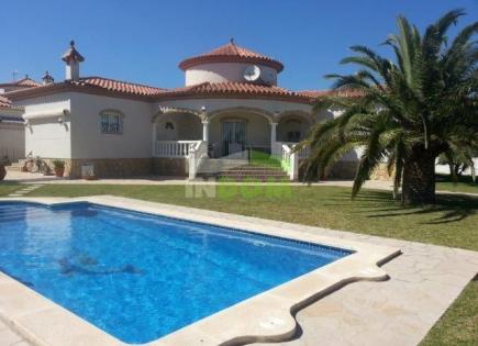 House for 570 000 euro on Costa Daurada, Spain