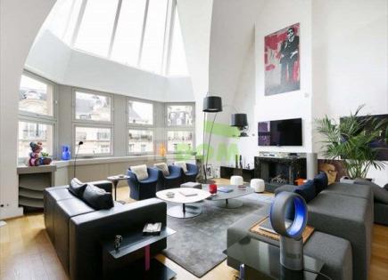 Apartment for 3 450 000 euro in Paris, France