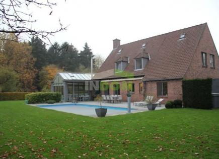 Villa para 1 300 000 euro en Gante, Bélgica