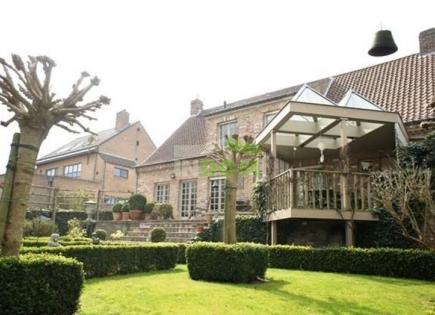 Villa für 637 000 euro in Brügge, Belgien