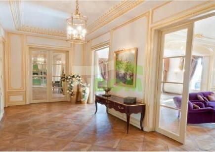 Apartment for 12 900 000 euro in Paris, France