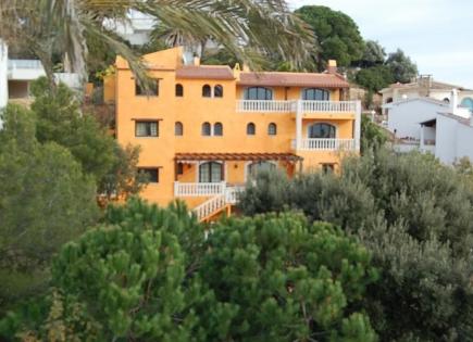 Villa for 1 073 721 euro in Lloret de Mar, Spain