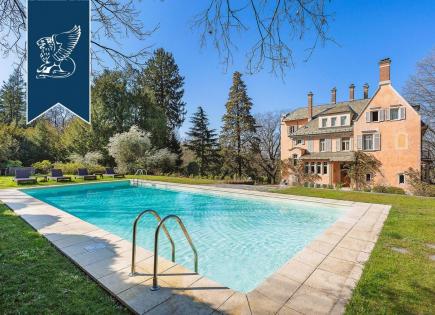 Villa in Varese, Italy (price on request)