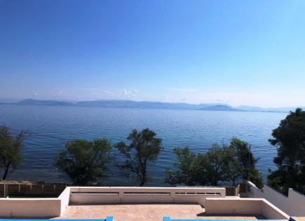 Villa für 1 200 000 euro in Insel Korfu, Griechenland