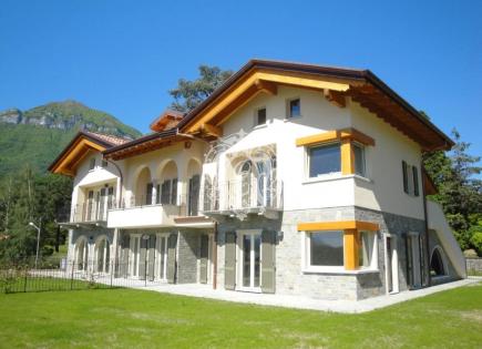 Appartement pour 350 000 Euro à Menaggio, Italie