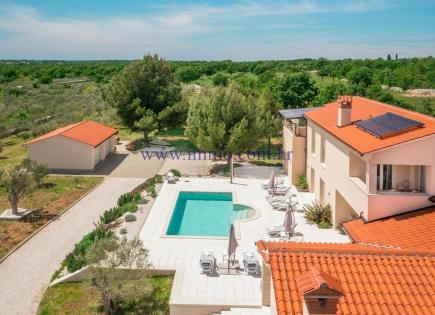 Villa for 1 300 000 euro in Pula, Croatia
