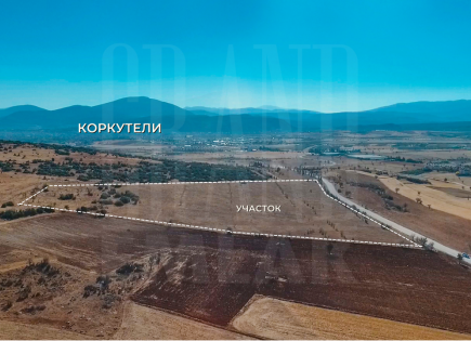 Land for 3 750 000 euro in Korkuteli, Turkey