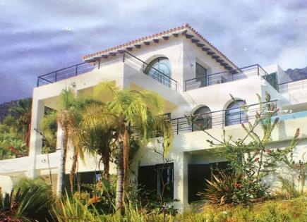 Villa for 2 800 000 euro in Altea Hills, Spain