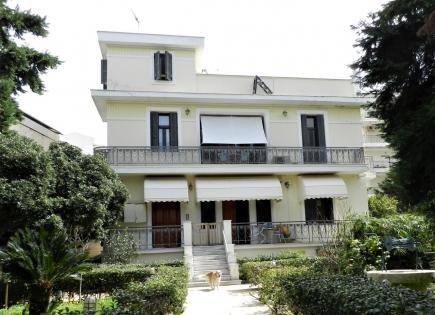 Villa for 1 000 000 euro in Loutraki, Greece