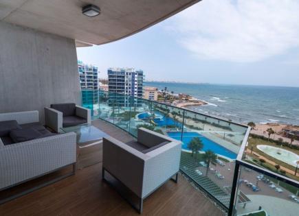 Apartment für 440 000 euro in Punta Prima, Spanien