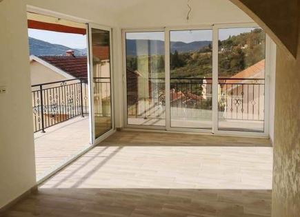 Apartment for 222 000 euro in Denovici, Montenegro