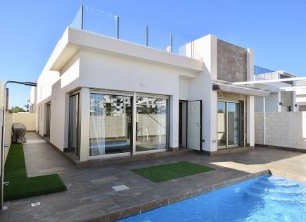 Villa for 375 000 euro in Orihuela Costa, Spain