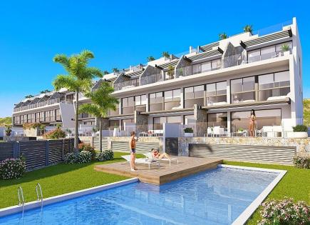 Apartment for 352 000 euro in Guardamar del Segura, Spain