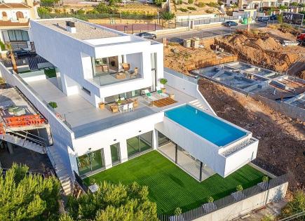Villa for 615 000 euro in Polop de la Marina, Spain