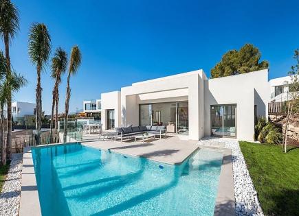 Villa for 720 000 euro in Finestrat, Spain