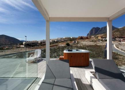 Villa for 1 245 000 euro in Benidorm, Spain