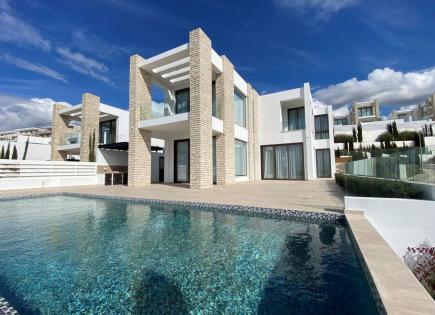 Villa para 2 800 000 euro en Pafos, Chipre