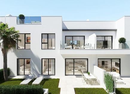 Penthouse for 190 000 euro in Santiago de la Ribera, Spain