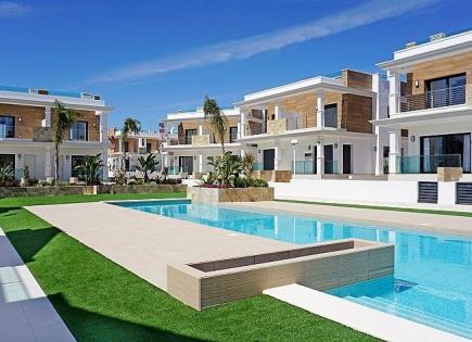 Villa for 332 000 euro in Rojales, Spain