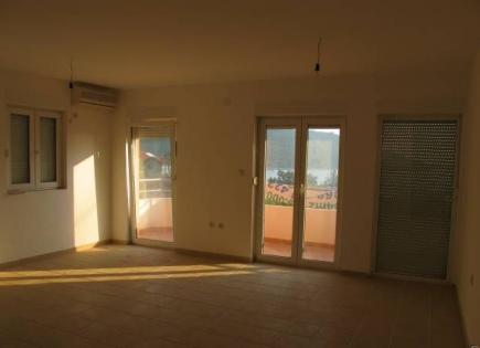 Apartment for 79 000 euro in Kumbor, Montenegro