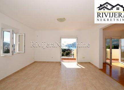 Flat for 165 000 euro in Igalo, Montenegro