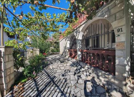 House for 120 000 euro in Utjeha, Montenegro