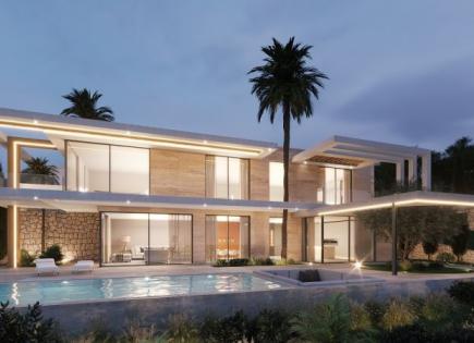 Villa for 1 075 000 euro in Javea, Spain
