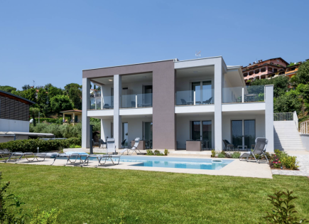 Villa para 2 200 000 euro por Lago de Garda, Italia